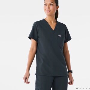 Dark Harbor Figs Catarina top